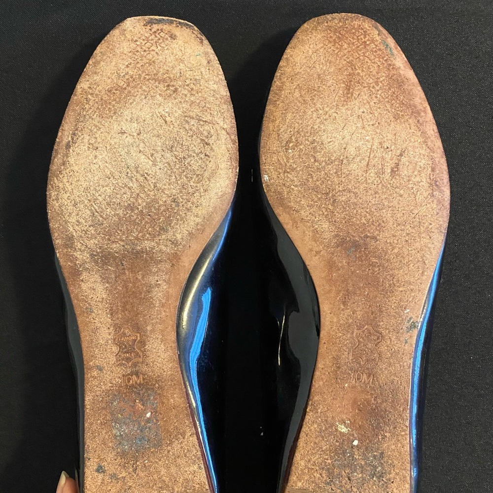 Tory Burch Black Gold Square Logo Patent Leather Ballet Flats Size US 10 (M)